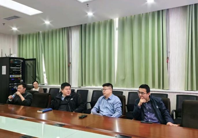 高等医学研究院召开 2026 年春季学期全体 PI工作会议(暨导师培训会）